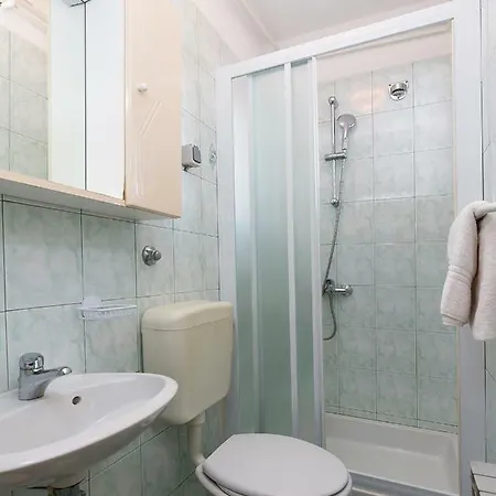 Guest house Mira